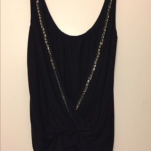Backless top with sparkle edging